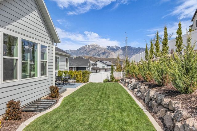 2466 E LONE HILL DR., Draper, UT 84020