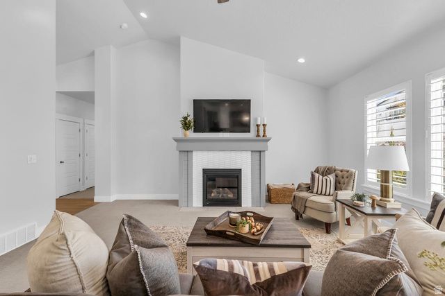 2466 E LONE HILL DR., Draper, UT 84020