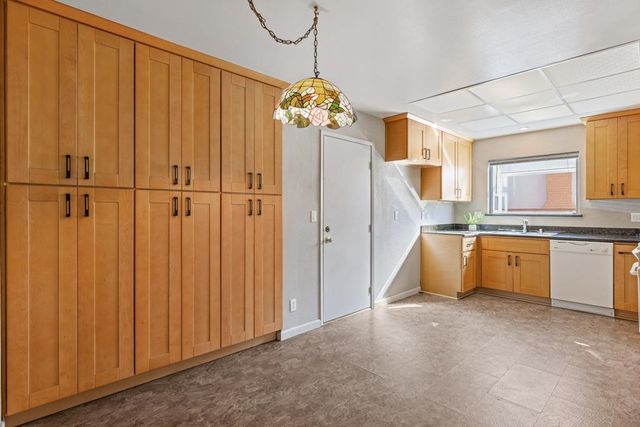 34331 Atteridge Ct, Fremont, CA 94555