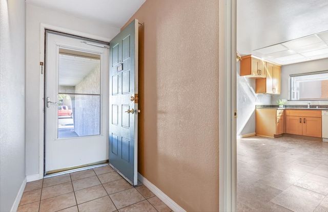 34331 Atteridge Ct, Fremont, CA 94555