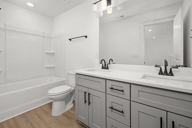 313 Panther Dr, Murfreesboro, TN 37127