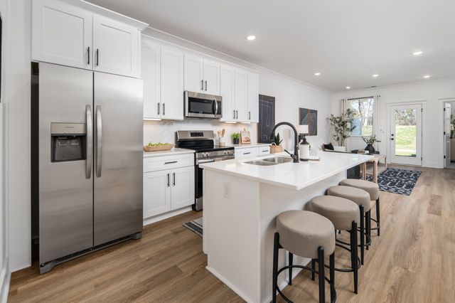 313 Panther Dr, Murfreesboro, TN 37127