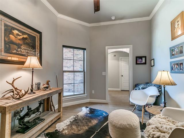 11809 Loren Brook Lane, Yukon, OK 73099
