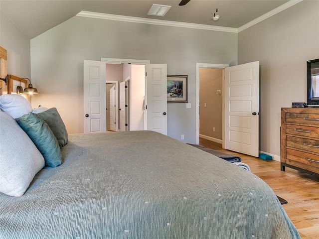 11809 Loren Brook Lane, Yukon, OK 73099