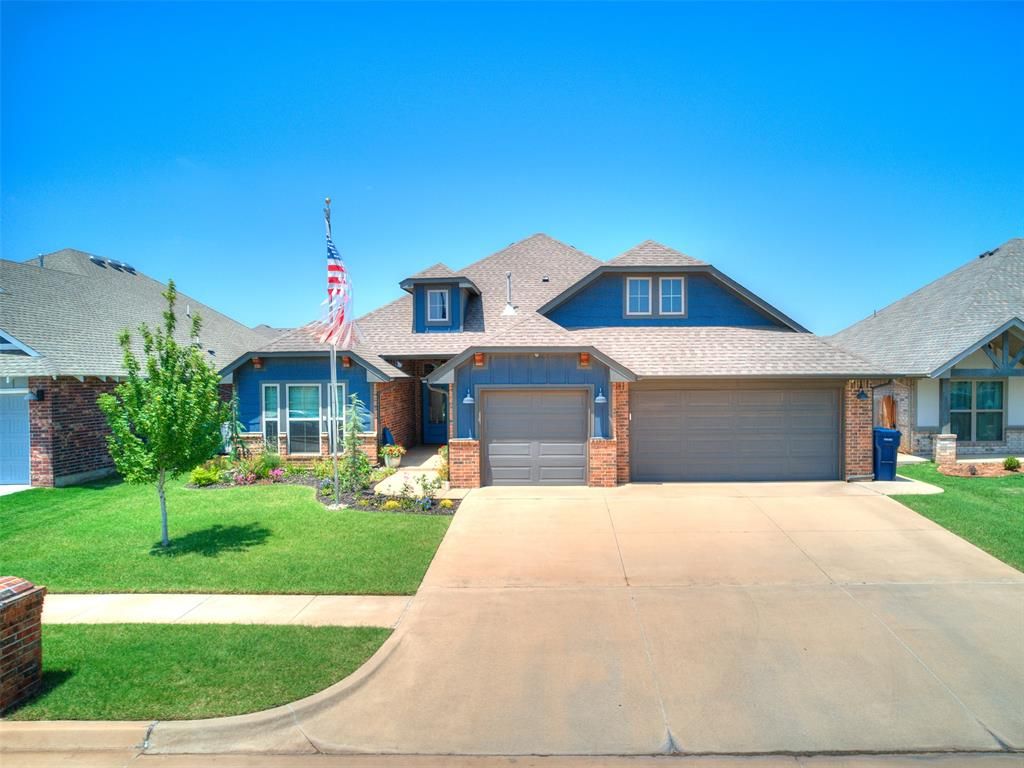 11809 Loren Brook Lane, Yukon, OK 73099