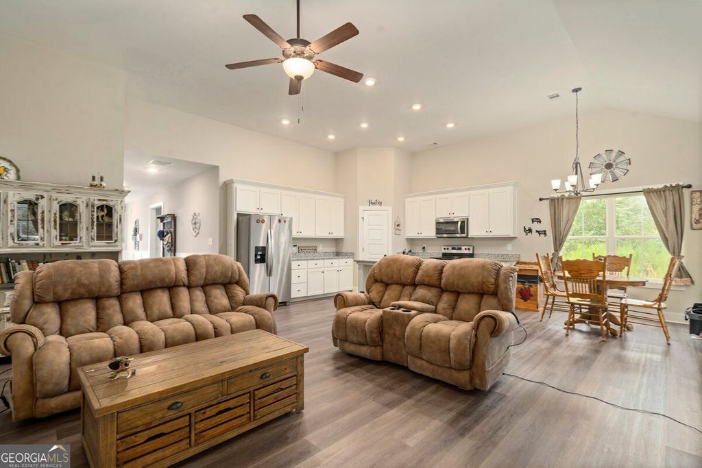 212 Live Oak Lane, Comer, GA 30629 — photo 4