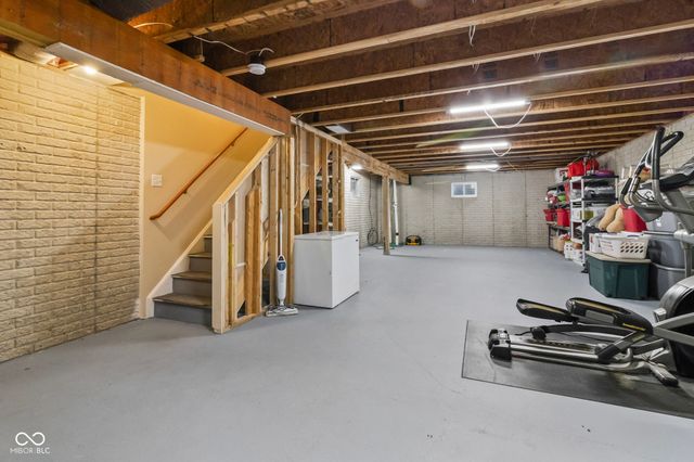 18907 Silver Wing Court, Noblesville, IN 46060