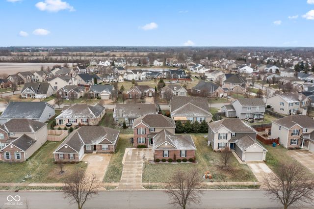 18907 Silver Wing Court, Noblesville, IN 46060