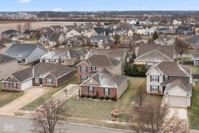 18907 Silver Wing Court, Noblesville, IN 46060