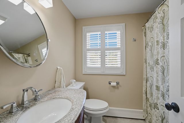 28 Sagewood Cir, Attleboro, MA 02703