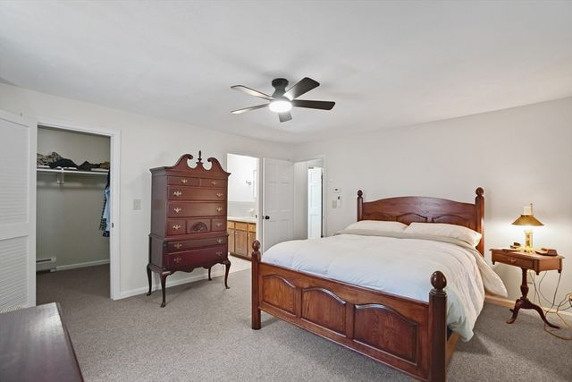 28 Sagewood Cir, Attleboro, MA 02703