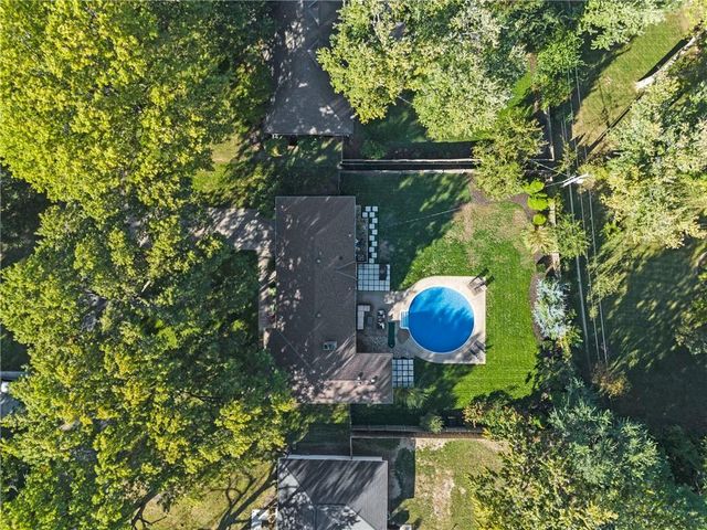 9631 Canterbury Street, Overland Park, KS 66206