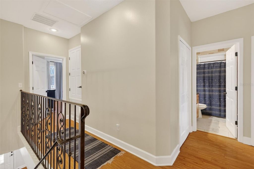 Image 21 of property listing at 111 E STEELE STREET, Orlando, FL 32804