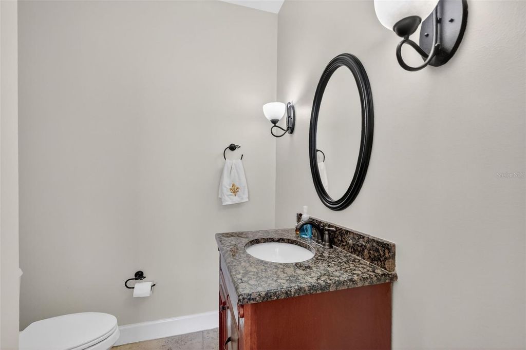 Image 37 of property listing at 111 E STEELE STREET, Orlando, FL 32804