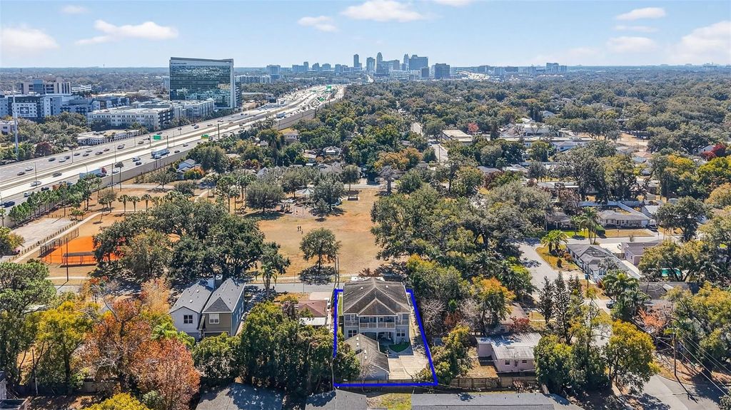 Image 6 of property listing at 111 E STEELE STREET, Orlando, FL 32804