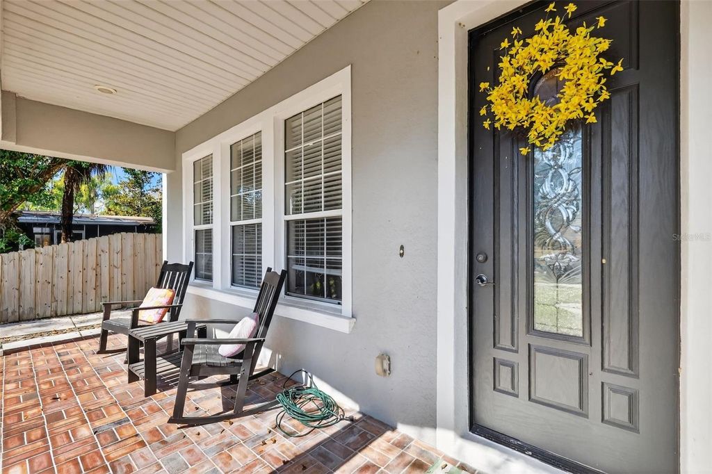 Image 7 of property listing at 111 E STEELE STREET, Orlando, FL 32804