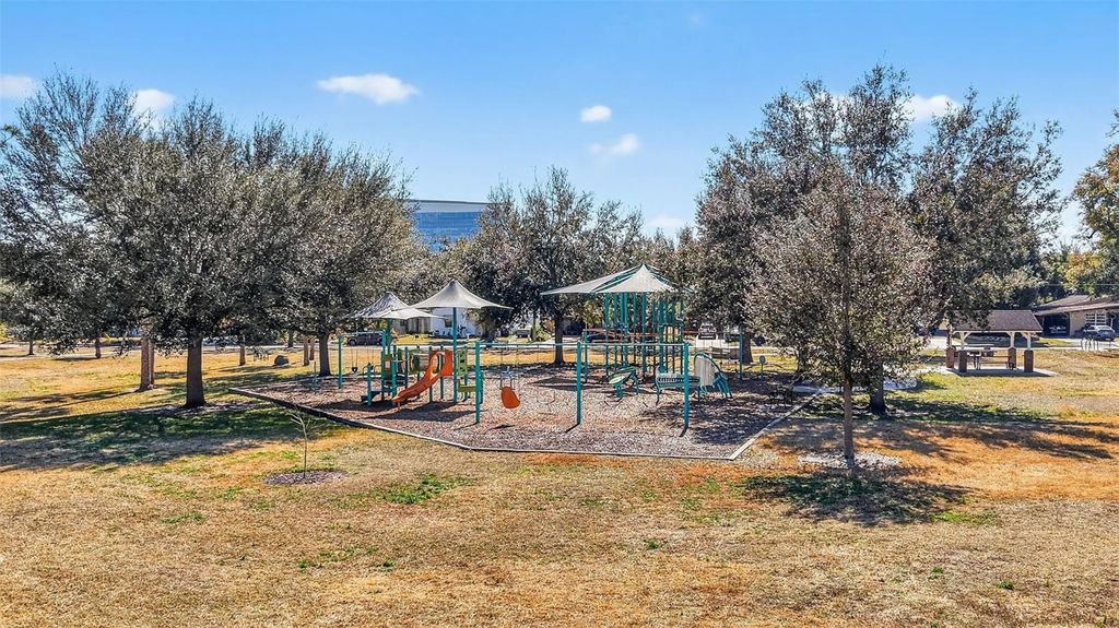 Image 63 of property listing at 111 E STEELE STREET, Orlando, FL 32804