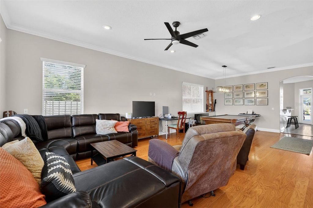 Image 9 of property listing at 111 E STEELE STREET, Orlando, FL 32804