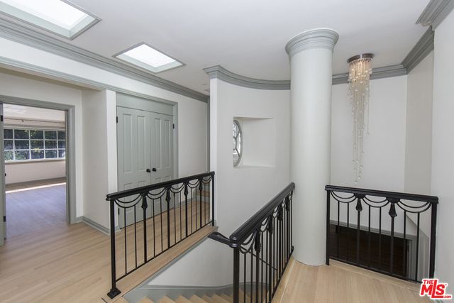 271 LORING Avenue, Los Angeles, CA 90024