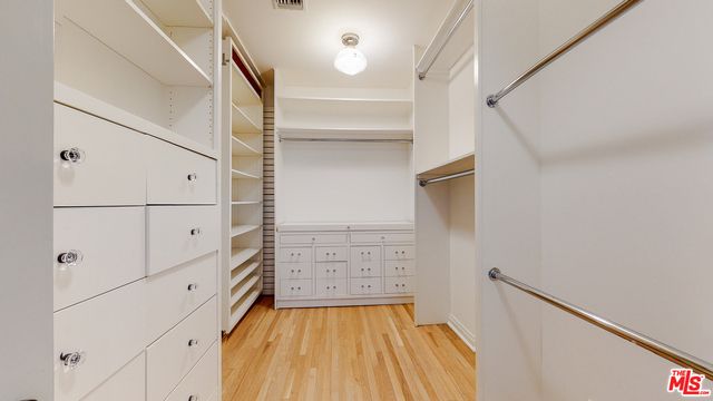 271 LORING Avenue, Los Angeles, CA 90024