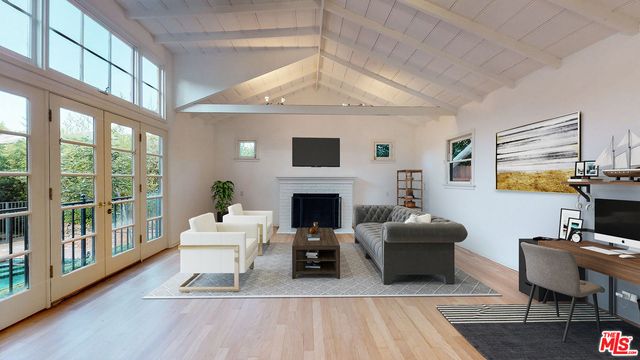 271 LORING Avenue, Los Angeles, CA 90024