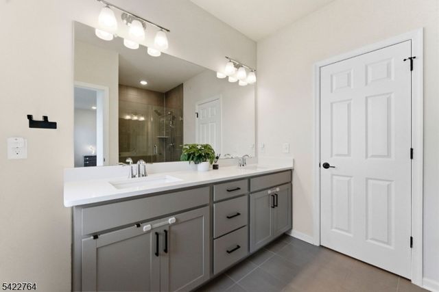 5 Sadie Cir 5201, Union Twp., NJ 07083