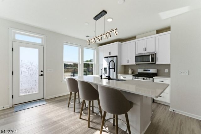 5 Sadie Cir 5201, Union Twp., NJ 07083