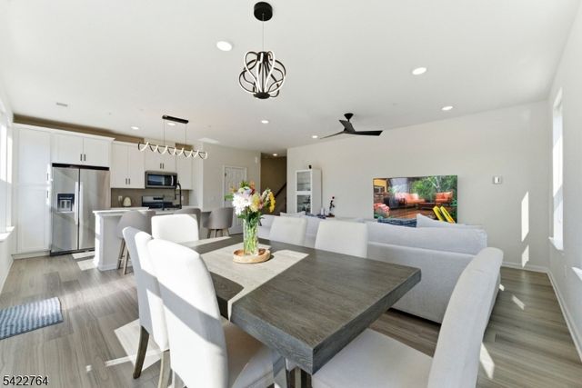 5 Sadie Cir 5201, Union Twp., NJ 07083