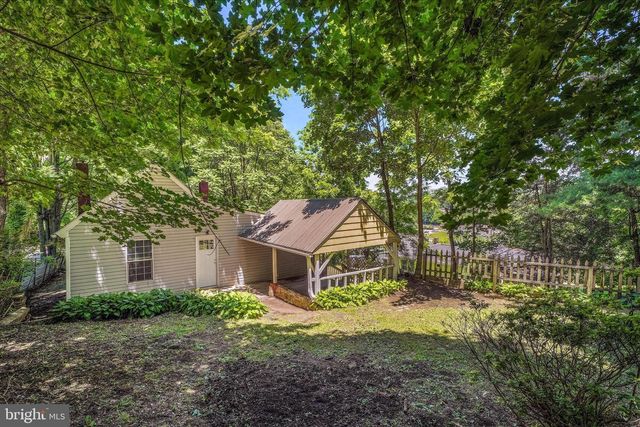 8 JANE ST, Coatesville, PA 19320