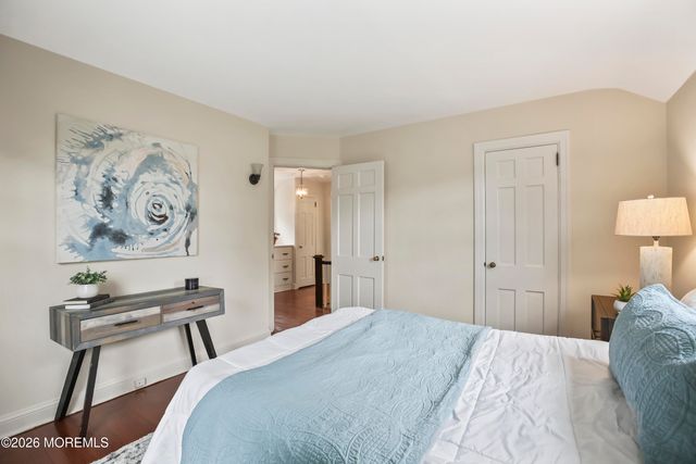 80 Chestnut Street, Milltown, NJ 08850