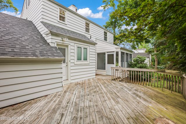 80 Chestnut Street, Milltown, NJ 08850