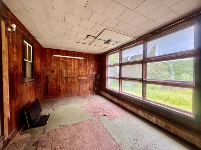 190 Ashuelot Street, Winchester, NH 03470