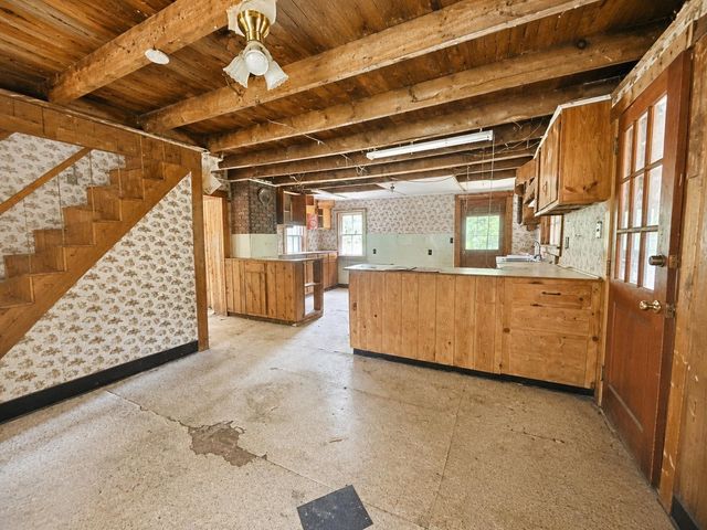 190 Ashuelot Street, Winchester, NH 03470