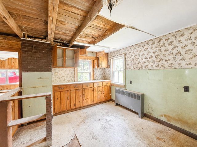 190 Ashuelot Street, Winchester, NH 03470