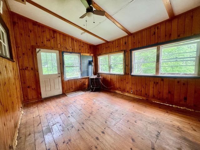 190 Ashuelot Street, Winchester, NH 03470