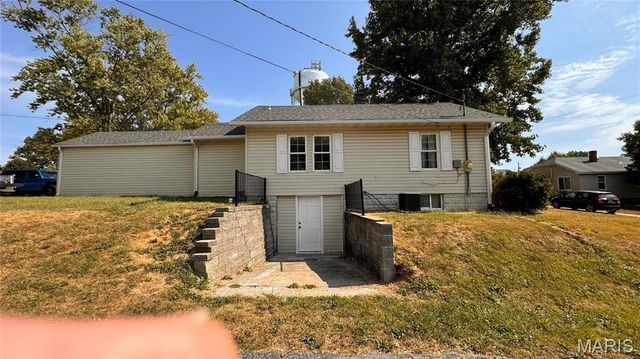 524 5th Street, Bethalto, IL 62010