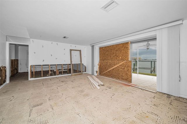 11566 47TH AVENUE N, St Petersburg, FL 33708