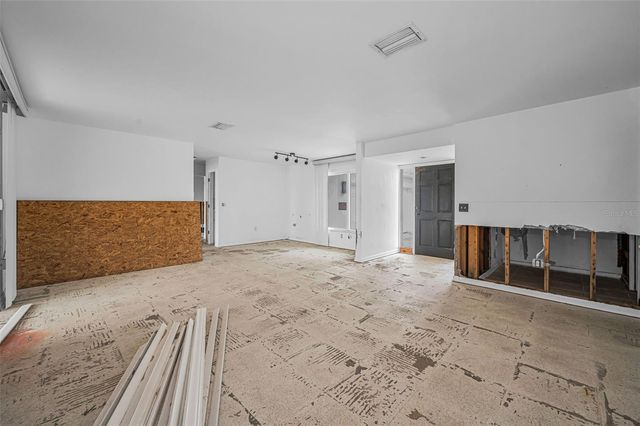 11566 47TH AVENUE N, St Petersburg, FL 33708