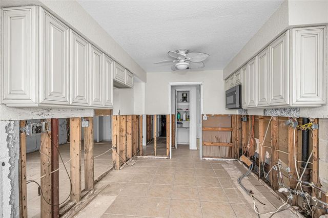 11566 47TH AVENUE N, St Petersburg, FL 33708