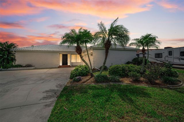 11566 47TH AVENUE N, St Petersburg, FL 33708