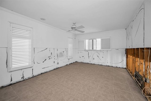 11566 47TH AVENUE N, St Petersburg, FL 33708