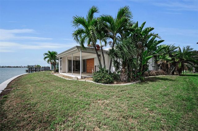 11566 47TH AVENUE N, St Petersburg, FL 33708