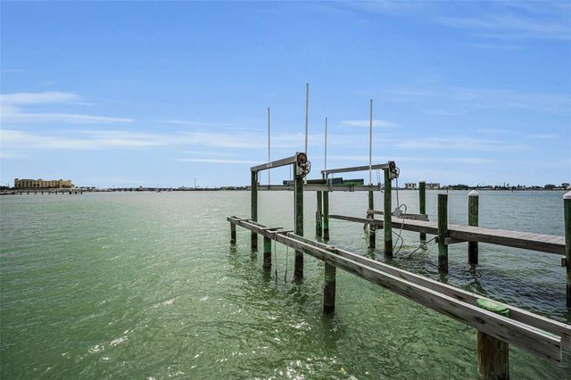 11566 47TH AVENUE N, St Petersburg, FL 33708