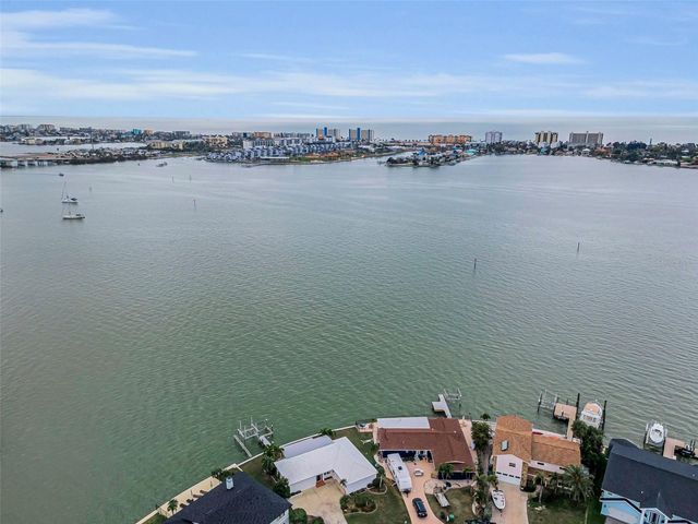 11566 47TH AVENUE N, St Petersburg, FL 33708