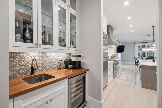 2561 Thompson Road NE, Brookhaven, GA 30319