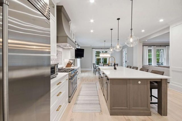 2561 Thompson Road NE, Brookhaven, GA 30319