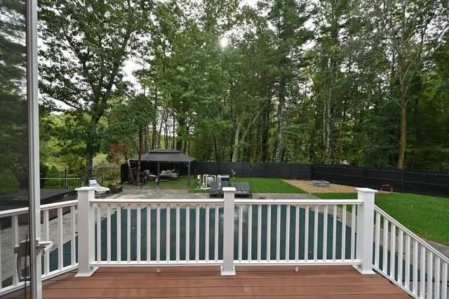 105 Georgetown Rd, Boxford, MA 01921