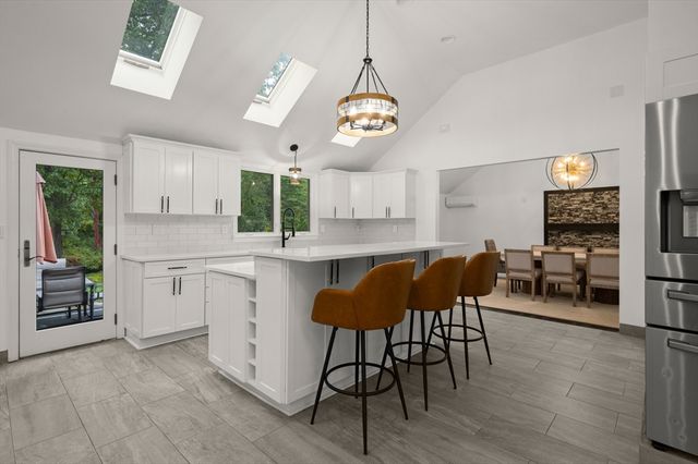 105 Georgetown Rd, Boxford, MA 01921
