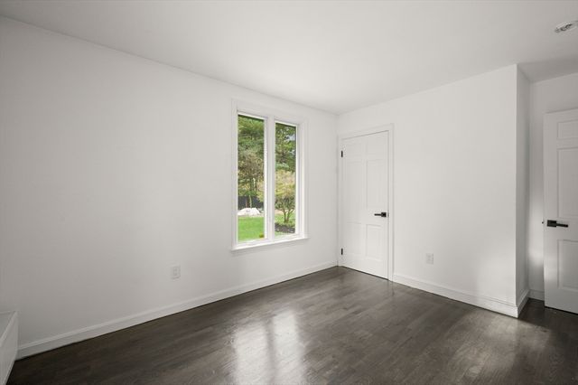 105 Georgetown Rd, Boxford, MA 01921