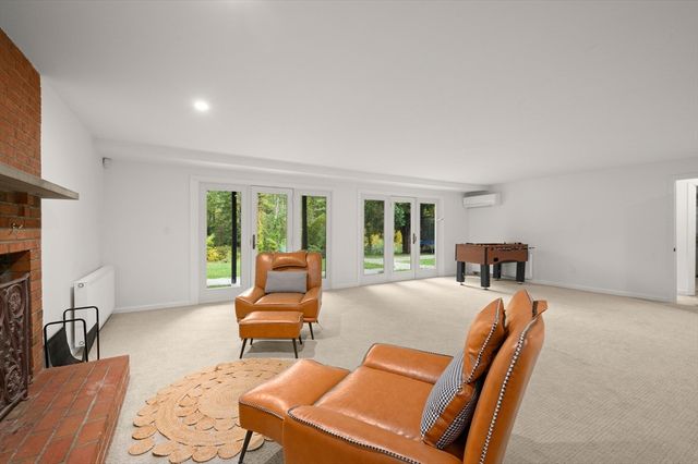 105 Georgetown Rd, Boxford, MA 01921